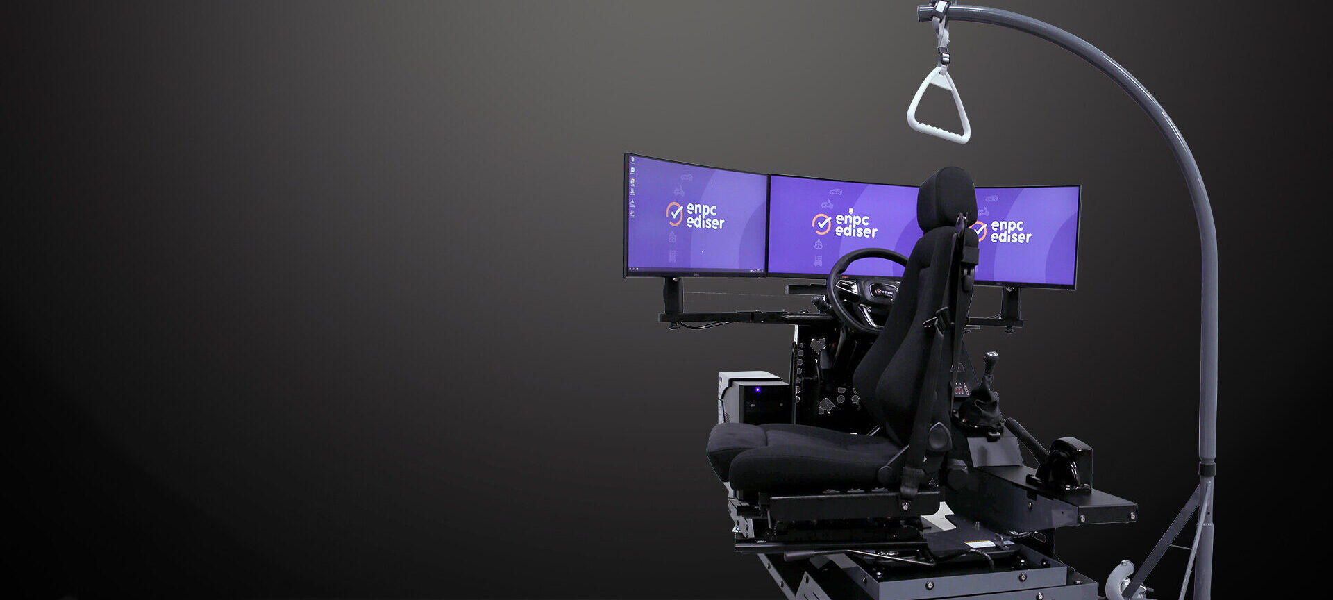 simulateur de conduite véhicule léger équipé PMR