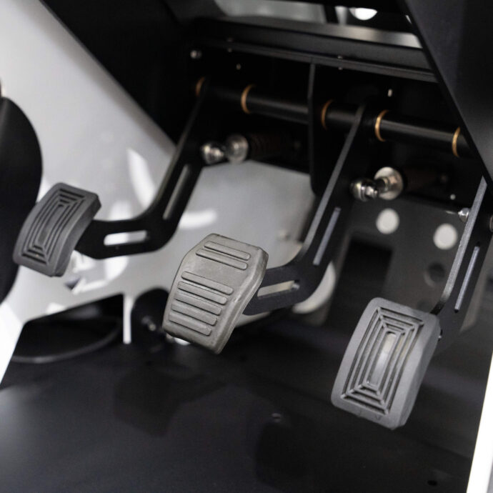 Caractéristiques simulateur de conduite gamme Double Commande