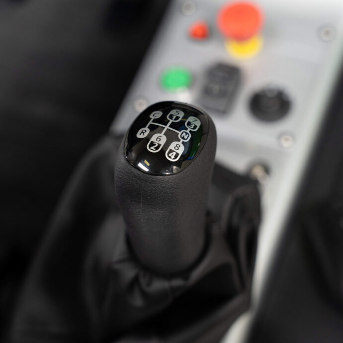 caractéristiques simulateur de conduite gamme entraineur