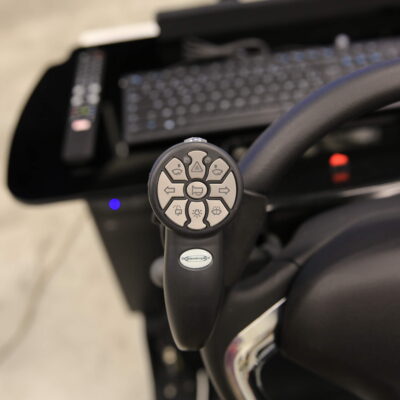 Simulateur de conduite PMR commande au volant